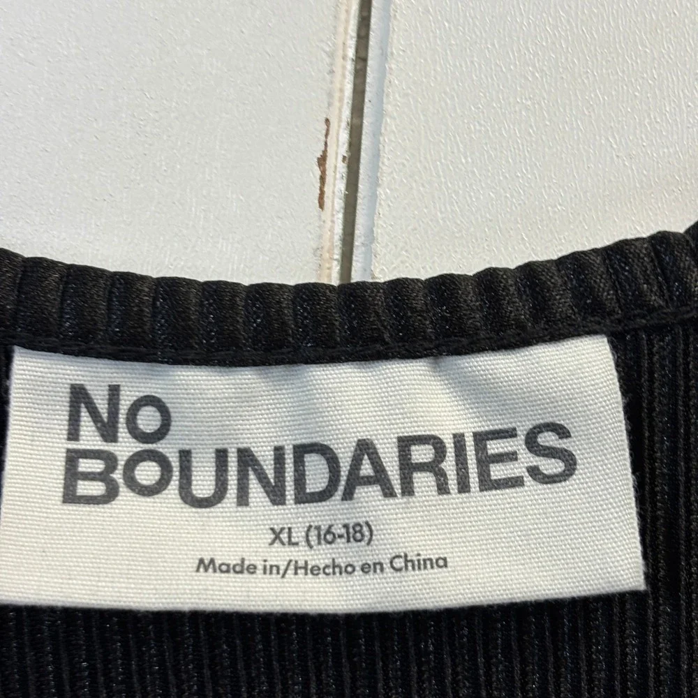 No Boundaries Women Y2K Beachy Crinkle Wide Leg 2pc Set Size XL Summer Clubwear
